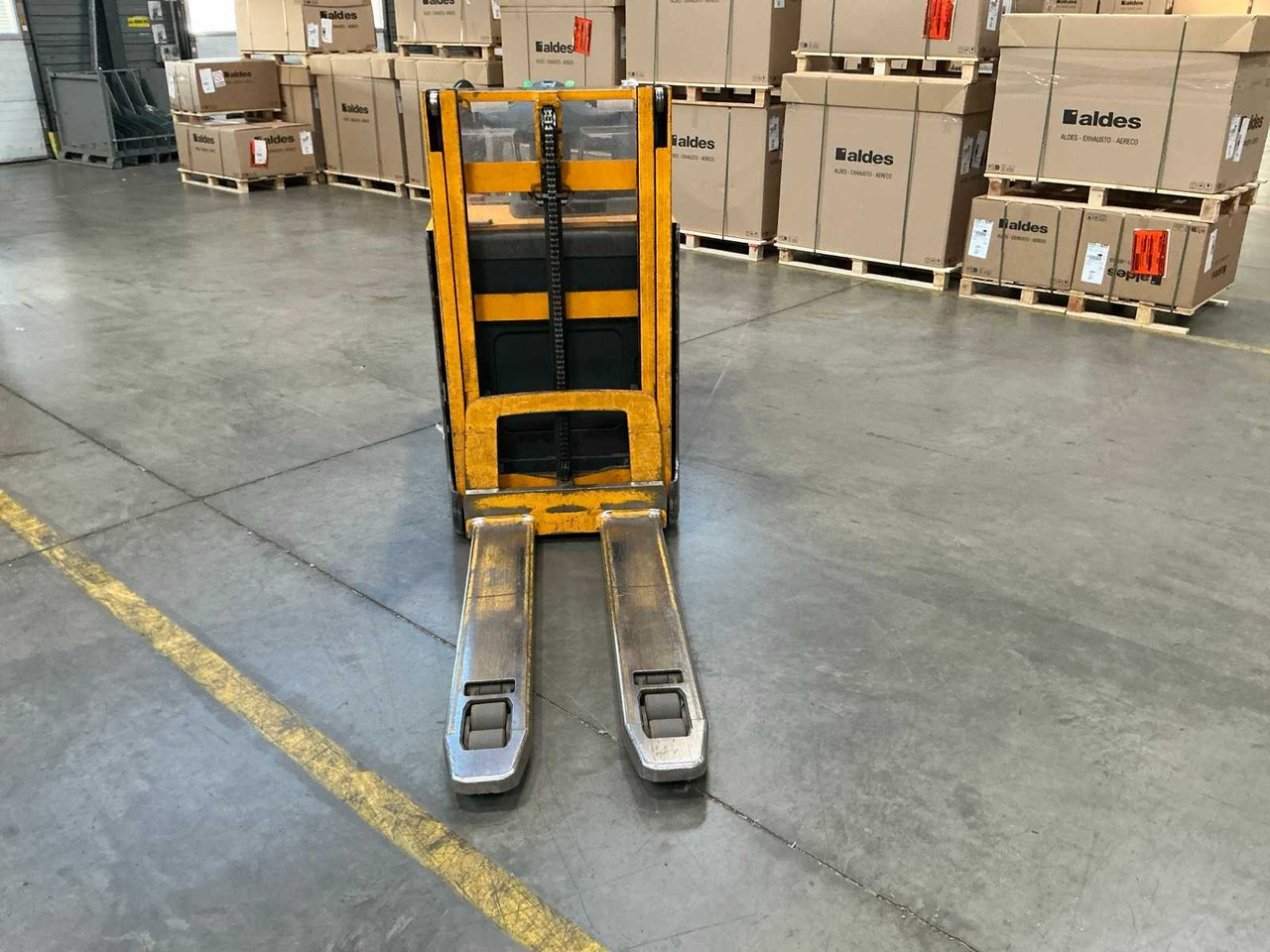 JUNGHEINRICH FORKLIFT - Gaffeltruck: billede 2 JUNGHEINRICH FORKLIFT - Gaffeltruck: billede 2