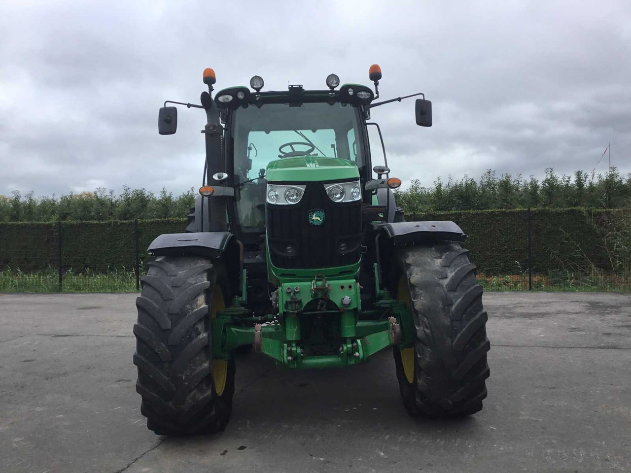 John Deere 6210R - Traktor: billede 3 John Deere 6210R - Traktor: billede 3