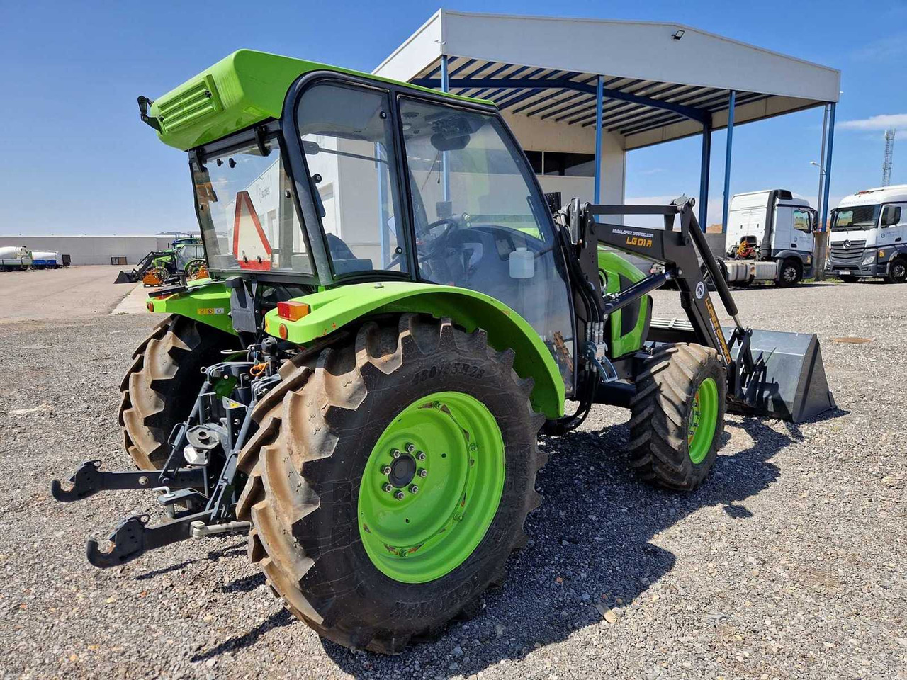 KUBOTA M 5111 L-R - Traktor: billede 5 KUBOTA M 5111 L-R - Traktor: billede 5