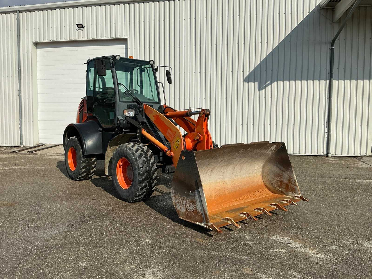 Komatsu WA100M-7 - Gummihjulslæsser: billede 1 Komatsu WA100M-7 - Gummihjulslæsser: billede 1