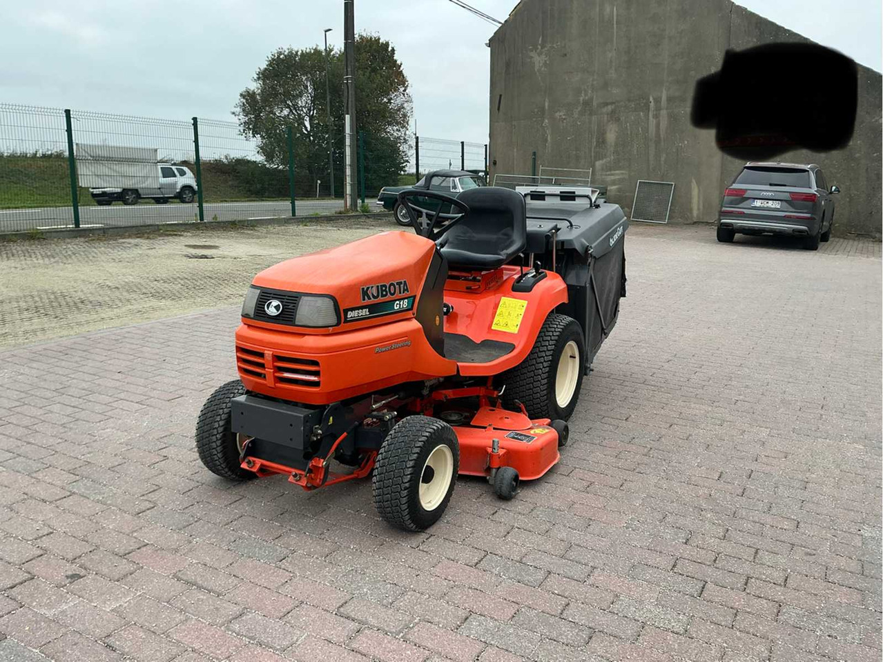 Kubota G18 Tondeuse autoportée - Slagleklipper/ Mulchmaskine: billede 1 Kubota G18 Tondeuse autoportée - Slagleklipper/ Mulchmaskine: billede 1