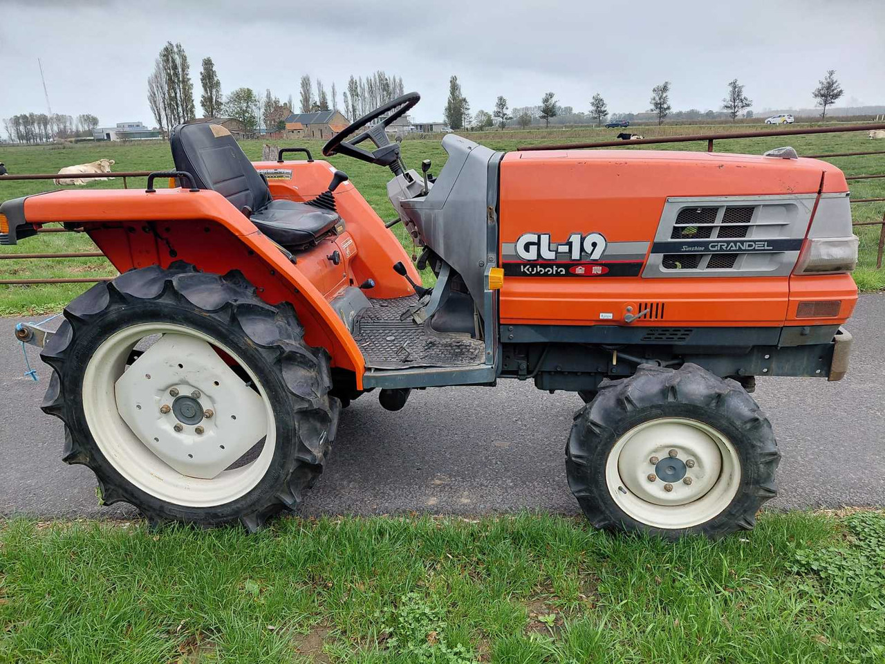 Kubota GL-19 - Minitraktor: billede 1 Kubota GL-19 - Minitraktor: billede 1