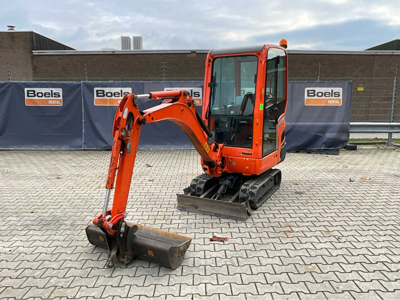 Kubota KX016-4G - Minigravemaskine: billede 2 Kubota KX016-4G - Minigravemaskine: billede 2