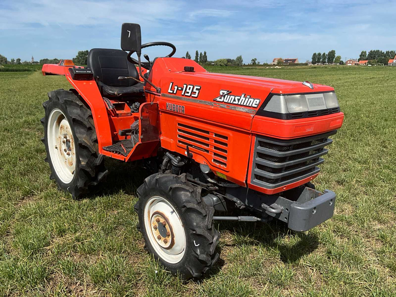 Kubota L1-195 - Minitraktor: billede 3 Kubota L1-195 - Minitraktor: billede 3