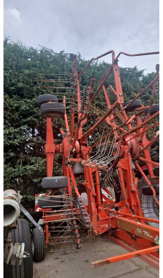 Kuhn GA7501 - Udstyr til hø: billede 4 Kuhn GA7501 - Udstyr til hø: billede 4