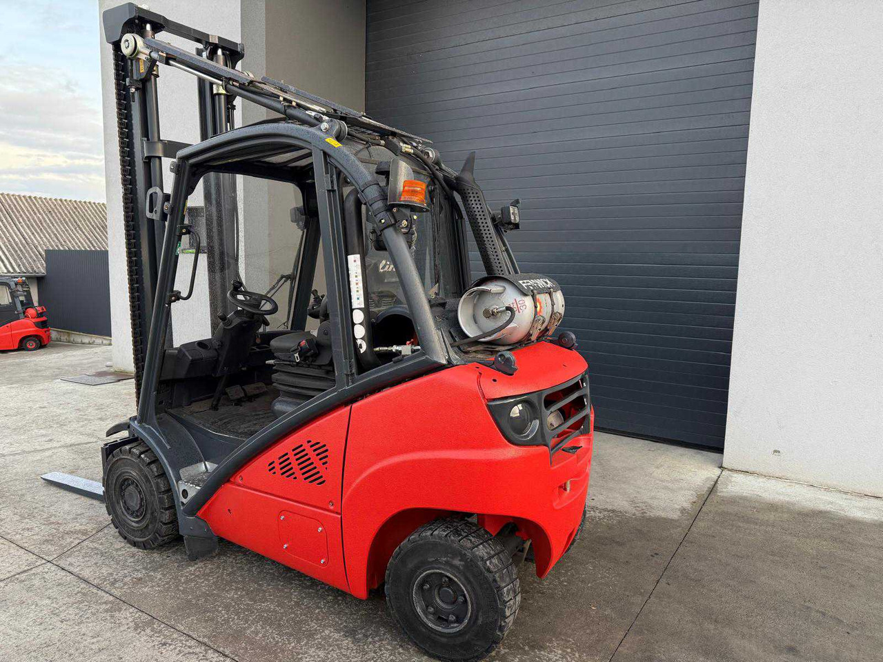 LINDE - H25T-01 - FORKLIFT TRUCKS - 2011 - Gaffeltruck: billede 3 LINDE - H25T-01 - FORKLIFT TRUCKS - 2011 - Gaffeltruck: billede 3