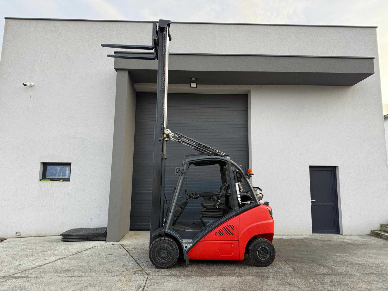LINDE - H25T-01 - FORKLIFT TRUCKS - 2011 - Gaffeltruck: billede 4 LINDE - H25T-01 - FORKLIFT TRUCKS - 2011 - Gaffeltruck: billede 4
