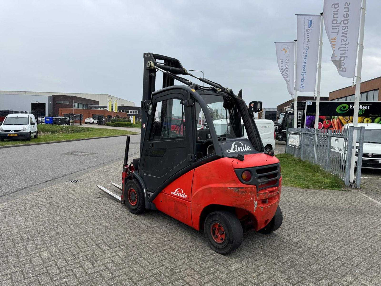 LINDE - H30 - FORKLIFT TRUCKS - 2006 - Gaffeltruck: billede 3 LINDE - H30 - FORKLIFT TRUCKS - 2006 - Gaffeltruck: billede 3