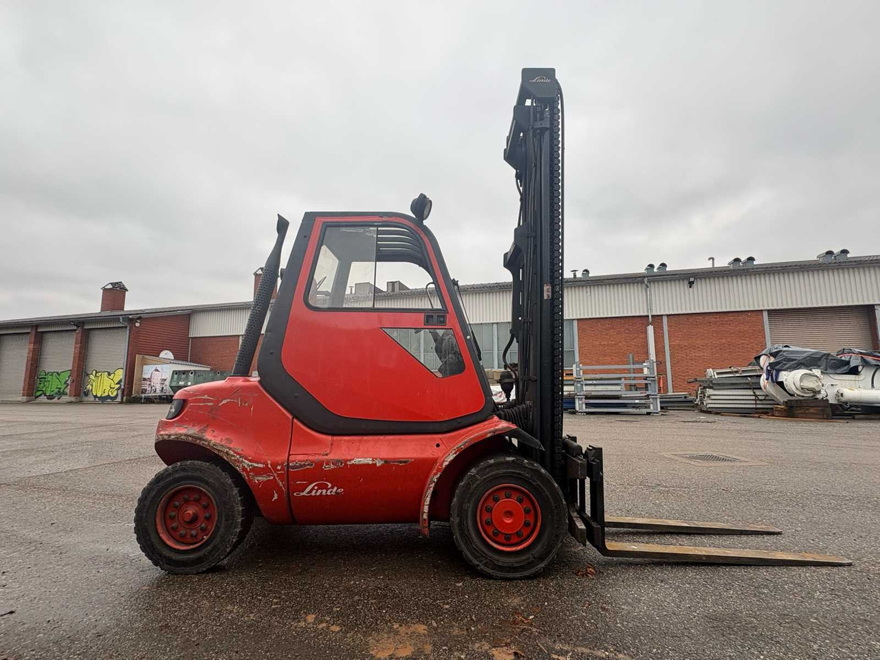 LINDE H80T-03 – FORKLIFT (2004) - Gaffeltruck: billede 4 LINDE H80T-03 – FORKLIFT (2004) - Gaffeltruck: billede 4