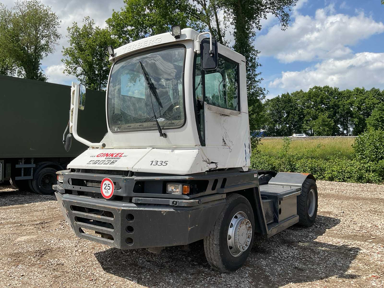 2004 TERBERG RT222 4X4 TERMINAL TRACTOR - Lastbil: billede 1 2004 TERBERG RT222 4X4 TERMINAL TRACTOR - Lastbil: billede 1