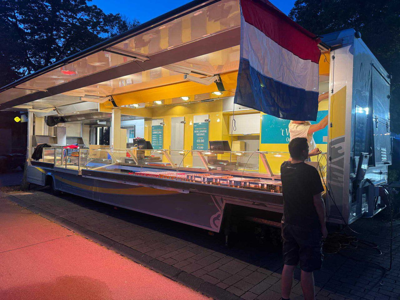 MAN 8-224 TRUCK WITH SEMI-TRAILER SALES - Lastbil: billede 3 MAN 8-224 TRUCK WITH SEMI-TRAILER SALES - Lastbil: billede 3