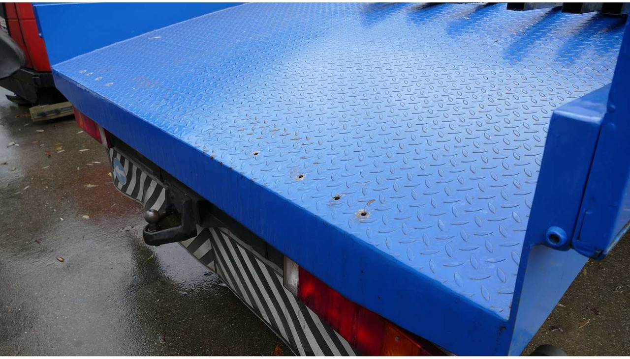 Lastbil MAN - L 2000 TOW TRUCK - FLATBED - MACHINE TRANSPORTER - 1999 - TRUCKS: billede 9 Lastbil MAN - L 2000 TOW TRUCK - FLATBED - MACHINE TRANSPORTER - 1999 - TRUCKS: billede 9