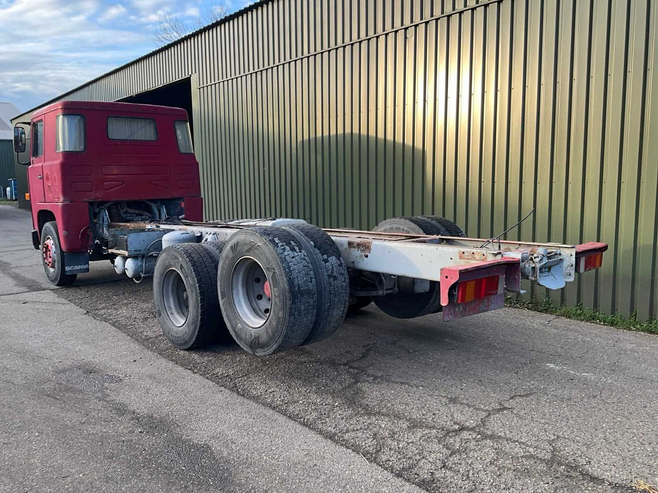 SCANIA 141 - V8 - TRUCK - 1985 - Lastbil: billede 3 SCANIA 141 - V8 - TRUCK - 1985 - Lastbil: billede 3