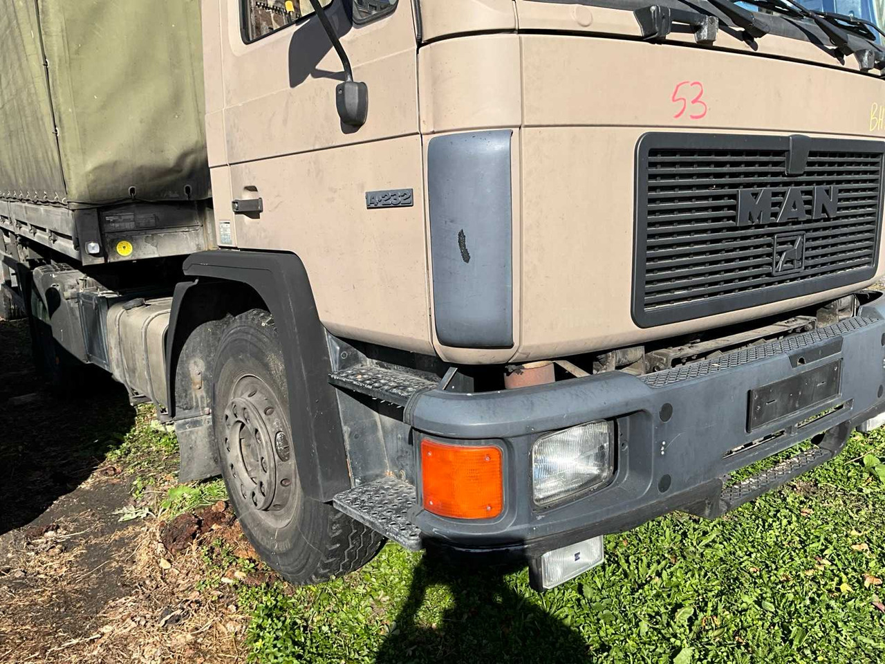 Lastbil TRACTOR UNIT WITH SEMI-TRAILER: billede 17 Lastbil TRACTOR UNIT WITH SEMI-TRAILER: billede 17