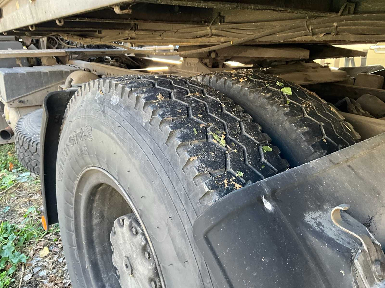 Lastbil TRACTOR UNIT WITH SEMI-TRAILER: billede 12 Lastbil TRACTOR UNIT WITH SEMI-TRAILER: billede 12