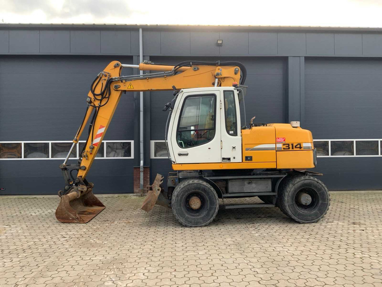 Liebherr A314 Litronic - Hjulgravemaskine: billede 3 Liebherr A314 Litronic - Hjulgravemaskine: billede 3