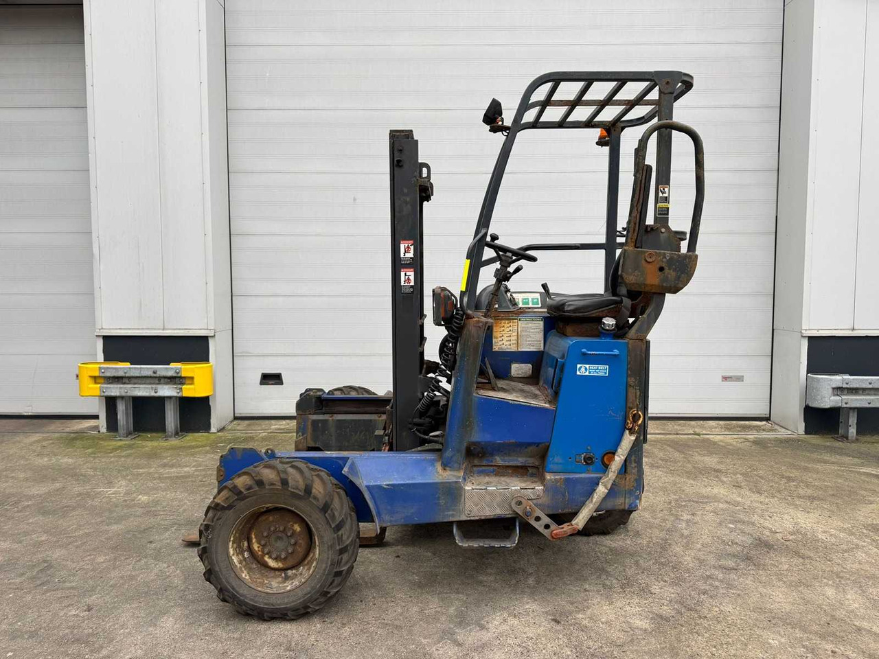 MOFFETT - 2006 - M-8-25.3-N - FORKLIFT - Gaffeltruck: billede 2 MOFFETT - 2006 - M-8-25.3-N - FORKLIFT - Gaffeltruck: billede 2