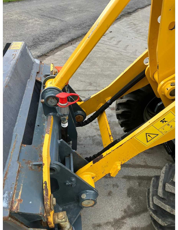 Gummihjulslæsser MUSTANG - AL 100 - SHOVEL - 2015: billede 14