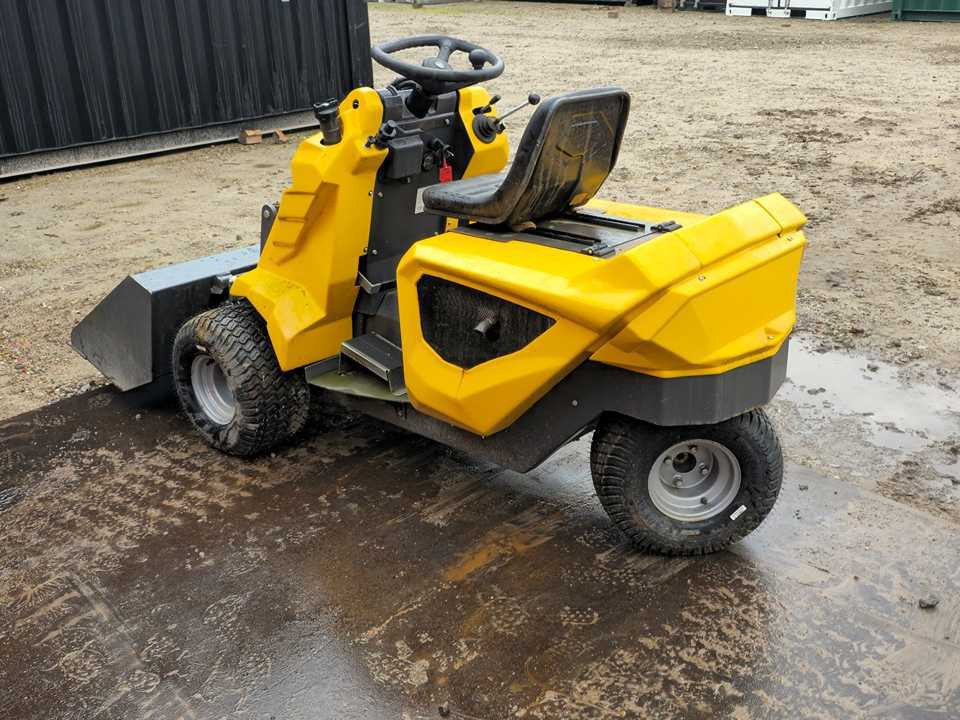 Mini wheel loader H130 - Gummihjulslæsser: billede 5 Mini wheel loader H130 - Gummihjulslæsser: billede 5