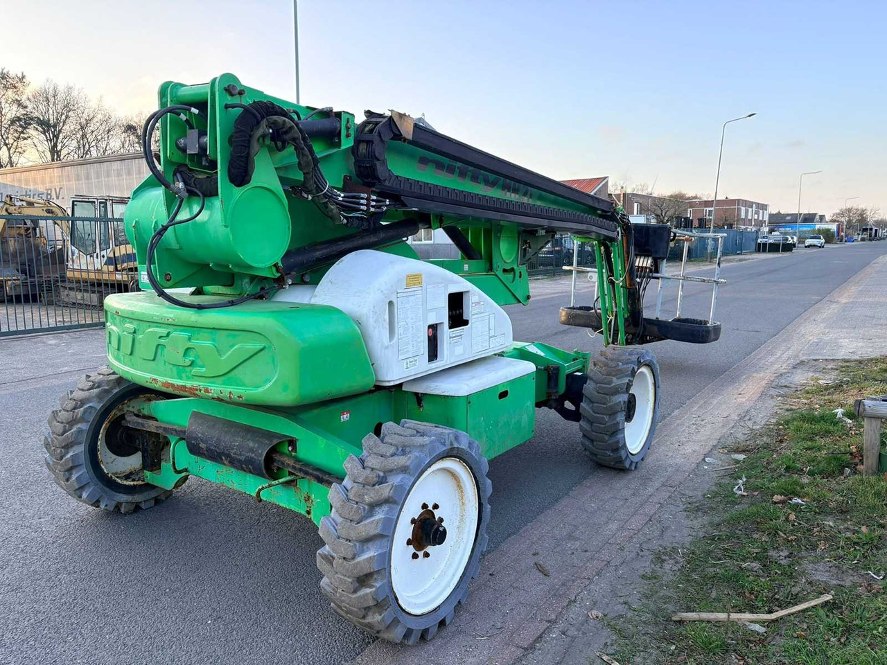 NIFTY - 2010 - HR 21 DE 2WD - AERIAL PLATFORM - Lift: billede 2 NIFTY - 2010 - HR 21 DE 2WD - AERIAL PLATFORM - Lift: billede 2