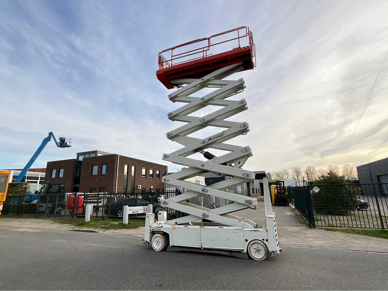 PB - S225-12ES - AERIAL PLATFORM WORKING HEIGHT 22,5 METERS, YEAR OF MANUFACTURE 2011 - Lift: billede 5 PB - S225-12ES - AERIAL PLATFORM WORKING HEIGHT 22,5 METERS, YEAR OF MANUFACTURE 2011 - Lift: billede 5