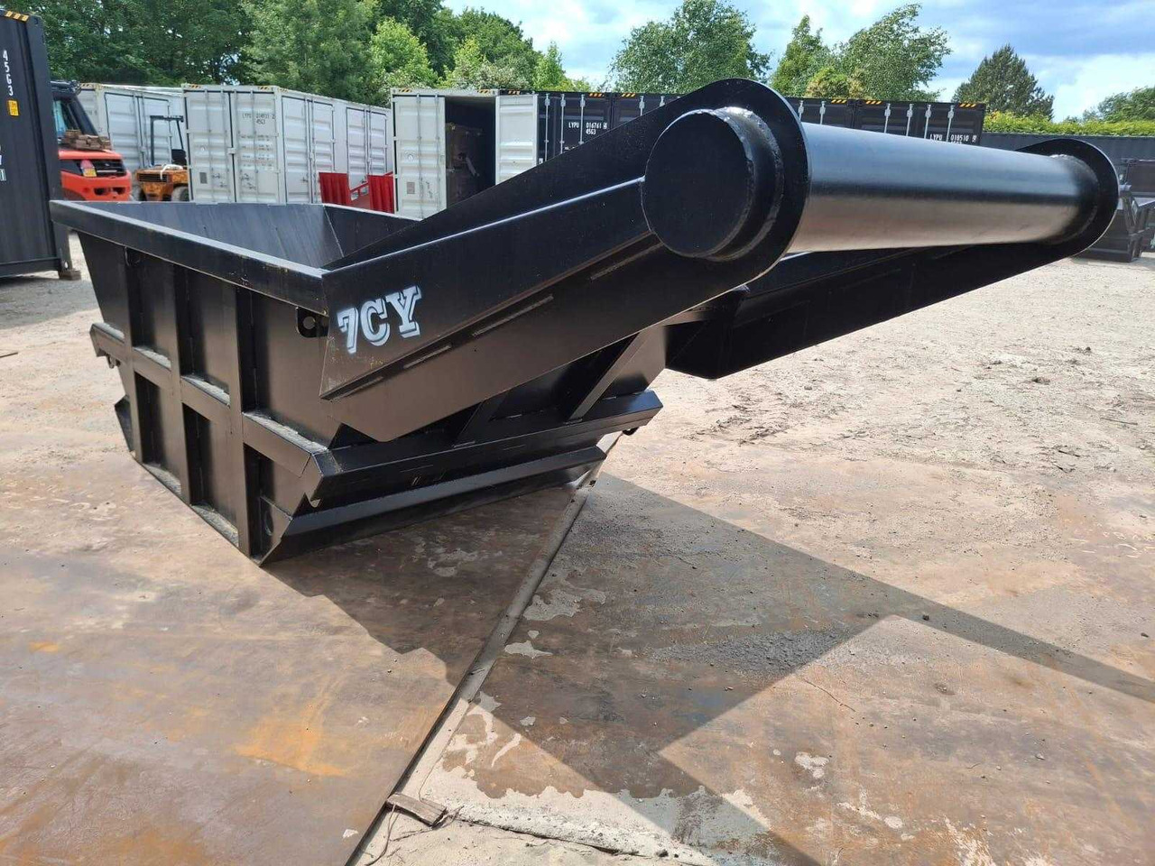 Rhino-cross 7 kuub - Liftdumpercontainer: billede 5 Rhino-cross 7 kuub - Liftdumpercontainer: billede 5