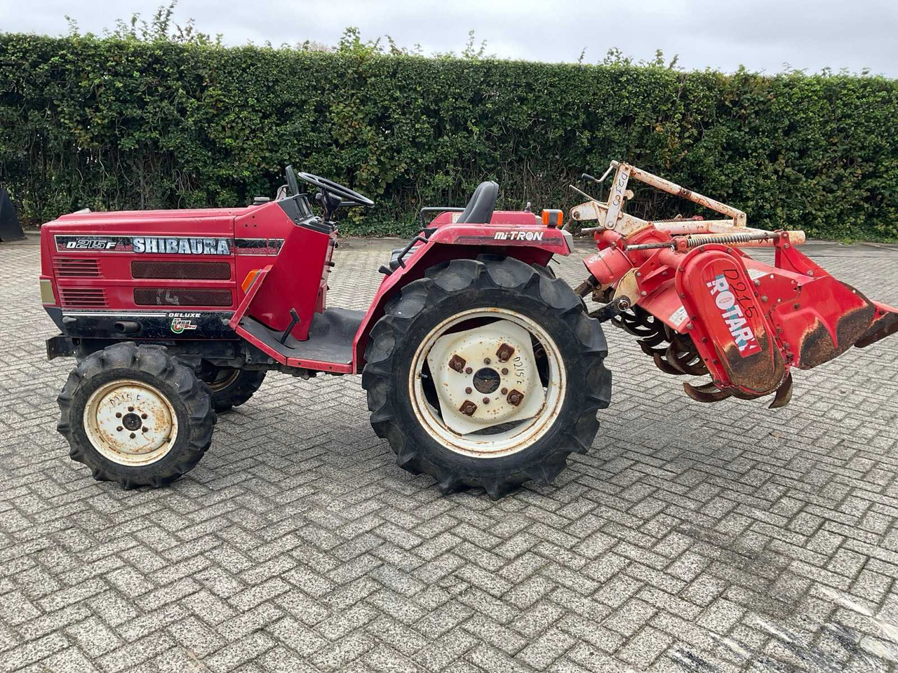 Shibaura D215F - Minitraktor: billede 5 Shibaura D215F - Minitraktor: billede 5