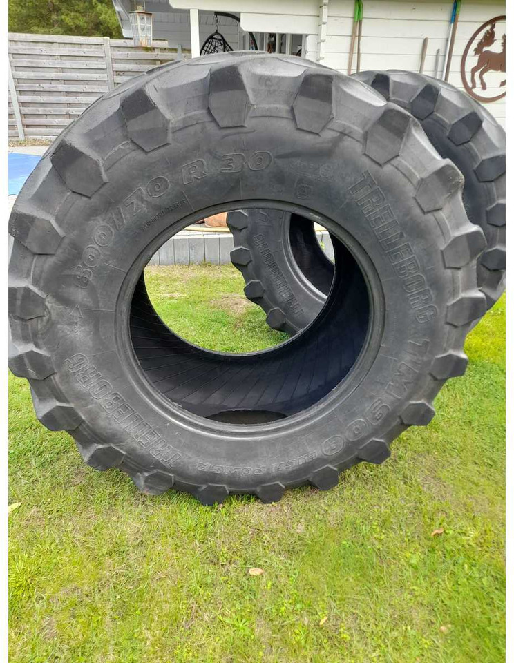 Trelleborg TM900 tubless - Dæk og fælge for Traktor: billede 3 Trelleborg TM900 tubless - Dæk og fælge for Traktor: billede 3