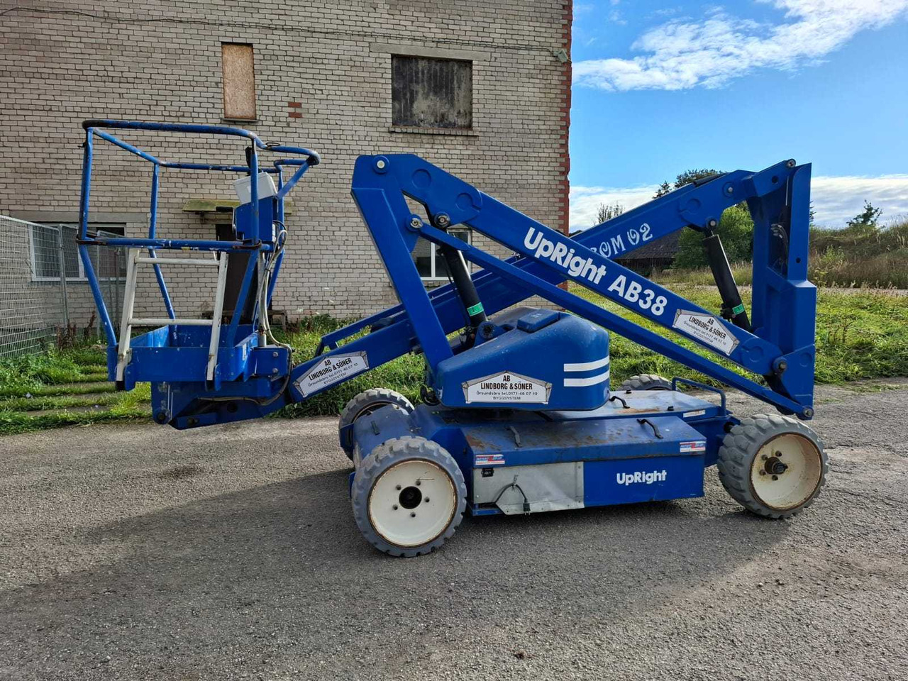 UpRight AB38N - Lift: billede 4 UpRight AB38N - Lift: billede 4