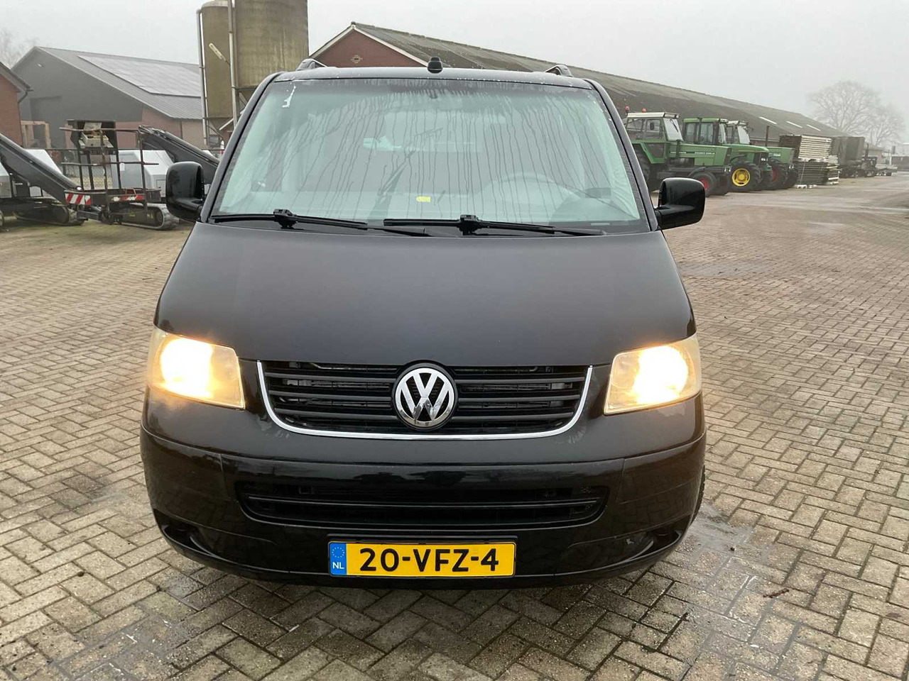 2006 VOLKSWAGEN CARAVELLE 2.5 TDI 340 TREND.DC COMMERCIAL VEHICLE - Varebil: billede 4 2006 VOLKSWAGEN CARAVELLE 2.5 TDI 340 TREND.DC COMMERCIAL VEHICLE - Varebil: billede 4