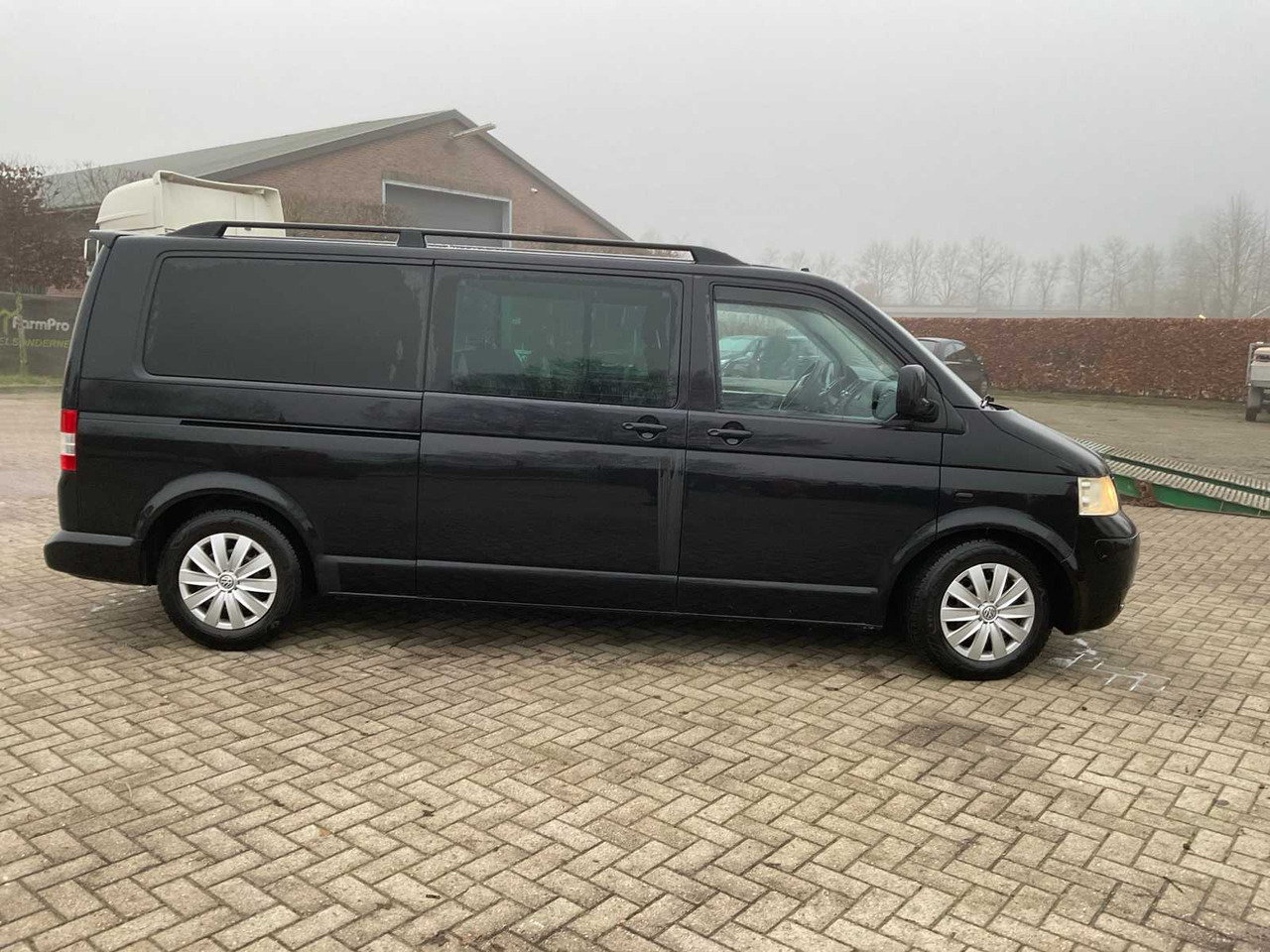 2006 VOLKSWAGEN CARAVELLE 2.5 TDI 340 TREND.DC COMMERCIAL VEHICLE - Varebil: billede 5 2006 VOLKSWAGEN CARAVELLE 2.5 TDI 340 TREND.DC COMMERCIAL VEHICLE - Varebil: billede 5