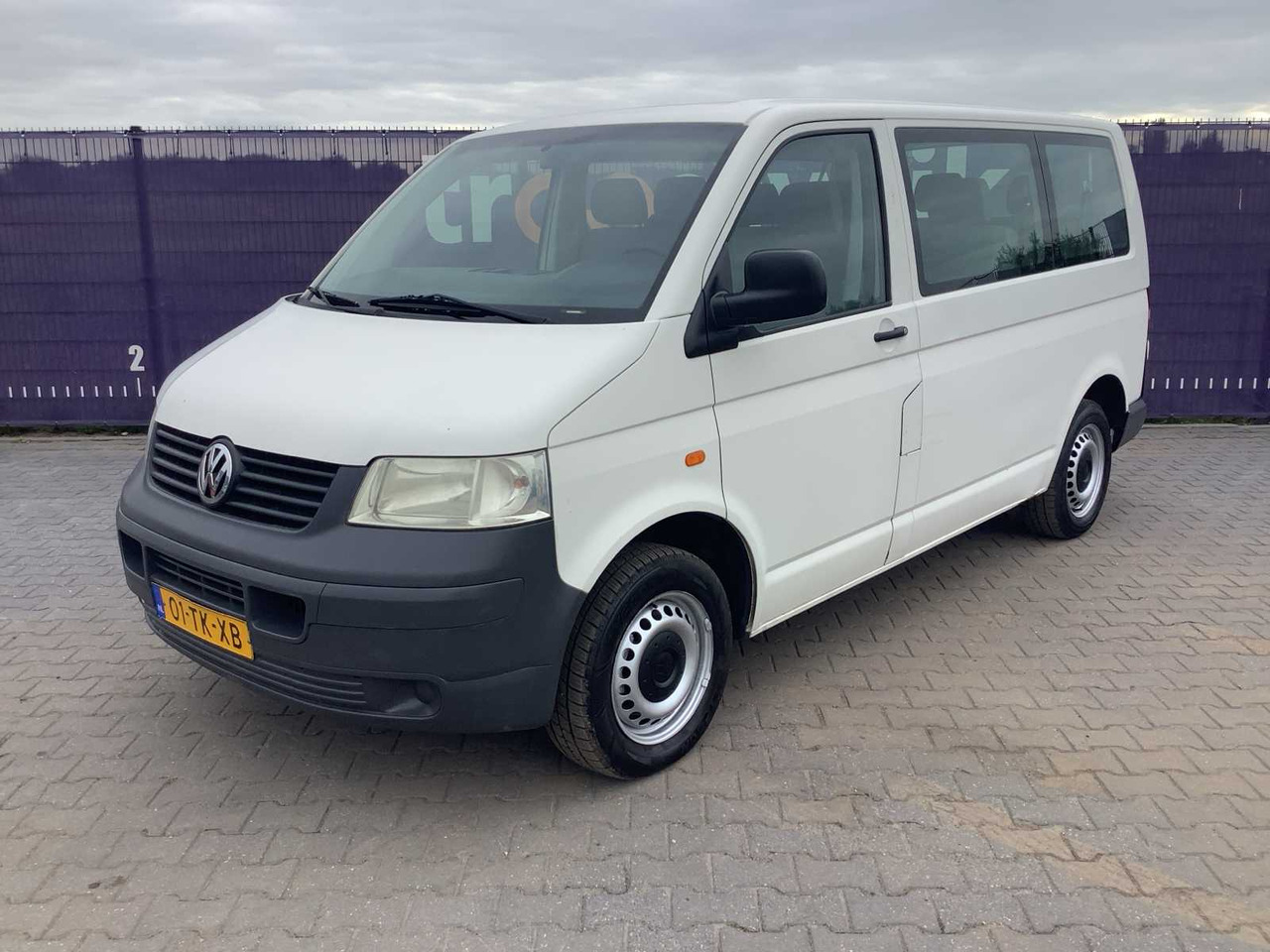 2006 - VOLKSWAGEN - TRANSPORTER KOMBI - 1.9 TDI 300 BASELINE - COMMERCIAL VEHICLE - Varebil: billede 1 2006 - VOLKSWAGEN - TRANSPORTER KOMBI - 1.9 TDI 300 BASELINE - COMMERCIAL VEHICLE - Varebil: billede 1