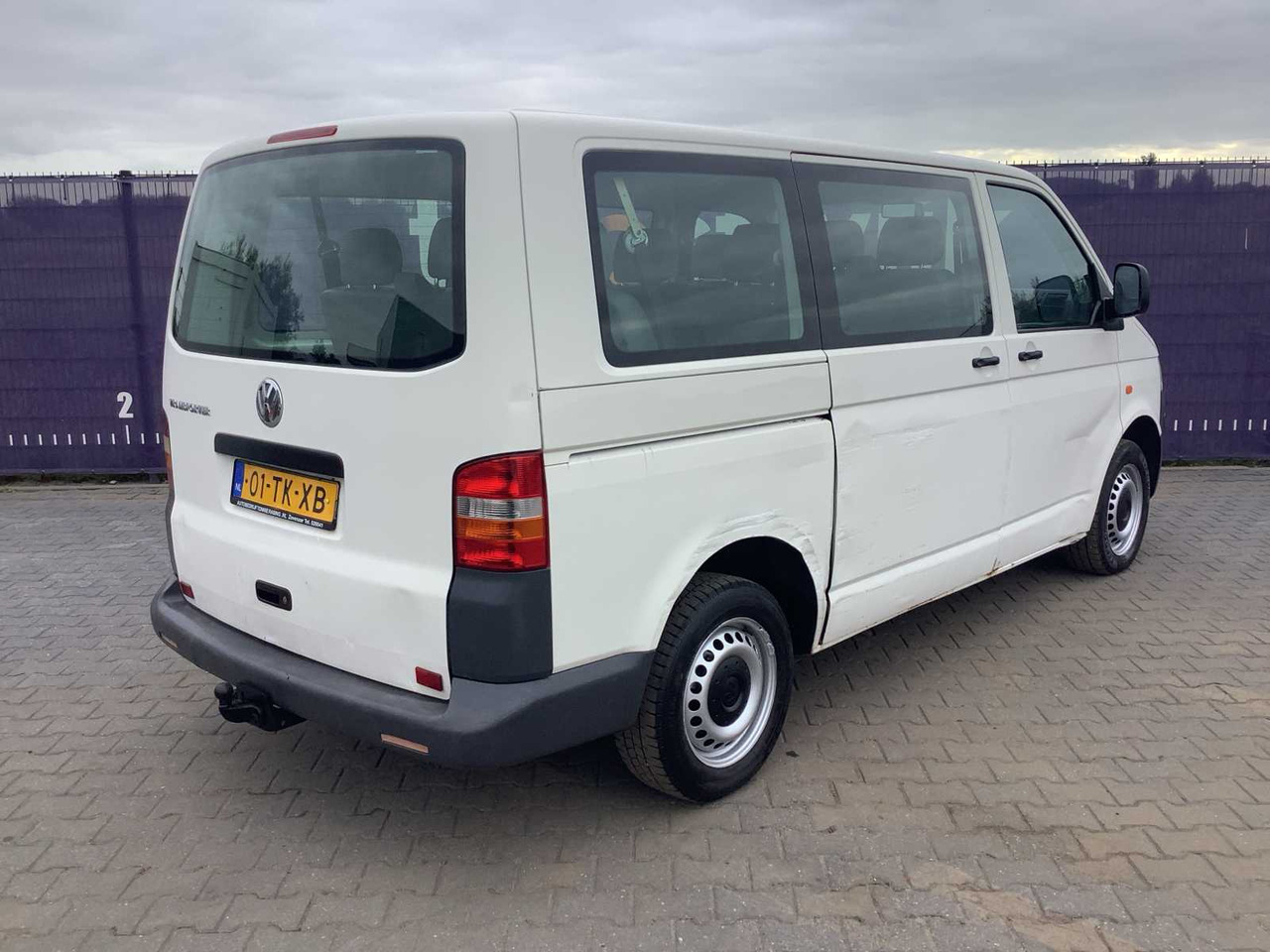 2006 - VOLKSWAGEN - TRANSPORTER KOMBI - 1.9 TDI 300 BASELINE - COMMERCIAL VEHICLE - Varebil: billede 4 2006 - VOLKSWAGEN - TRANSPORTER KOMBI - 1.9 TDI 300 BASELINE - COMMERCIAL VEHICLE - Varebil: billede 4