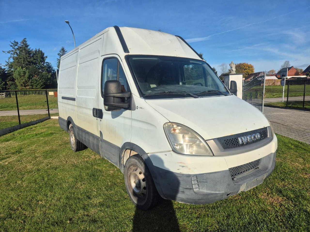 IVECO 35S14 DAILY COMMERCIAL VEHICLE 2009 - Varebil: billede 3 IVECO 35S14 DAILY COMMERCIAL VEHICLE 2009 - Varebil: billede 3