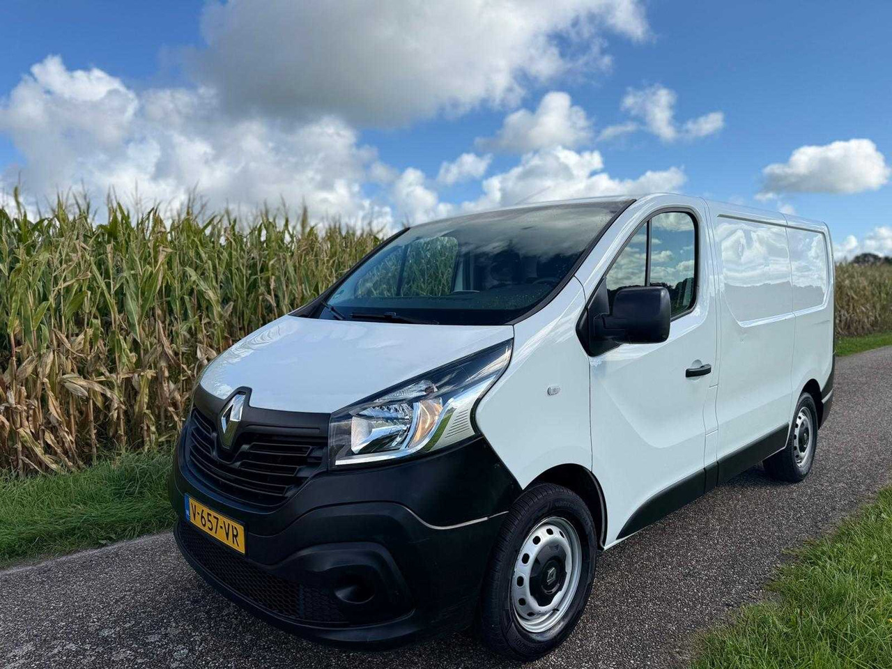 RENAULT - TRAFIC - 1.6 DCI T27 L1H1 COM - V-657-VR - Varebil: billede 1 RENAULT - TRAFIC - 1.6 DCI T27 L1H1 COM - V-657-VR - Varebil: billede 1