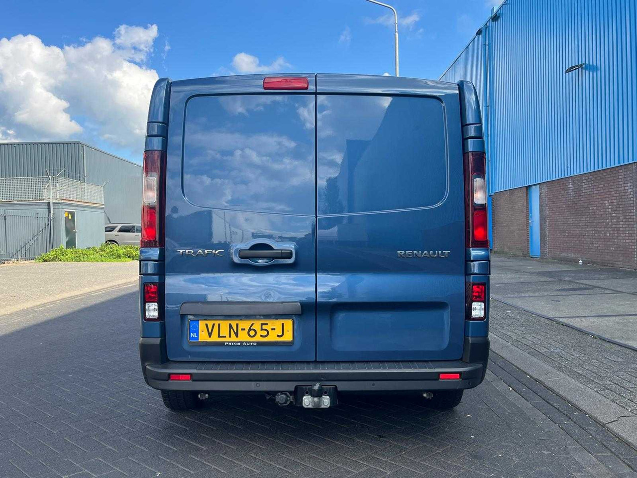 RENAULT TRAFIC 2.0 DCI 120 T29 L2H1 DOUBLE CABIN 6-PERS WORK EDITION | EURO 6 | VANS | VLN-65-J - Varebil: billede 4 RENAULT TRAFIC 2.0 DCI 120 T29 L2H1 DOUBLE CABIN 6-PERS WORK EDITION | EURO 6 | VANS | VLN-65-J - Varebil: billede 4