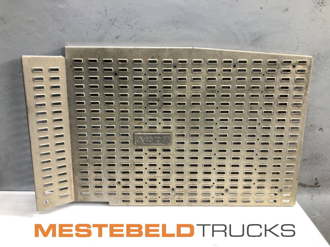 DAF Opstapplaat rechts - Ramme/ Chassis for Lastbil: billede 1 DAF Opstapplaat rechts - Ramme/ Chassis for Lastbil: billede 1