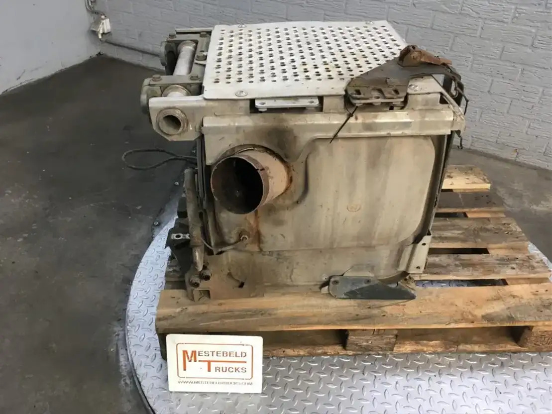 Mercedes-Benz Katalysator - Udstødningssystem for Lastbil: billede 2 Mercedes-Benz Katalysator - Udstødningssystem for Lastbil: billede 2