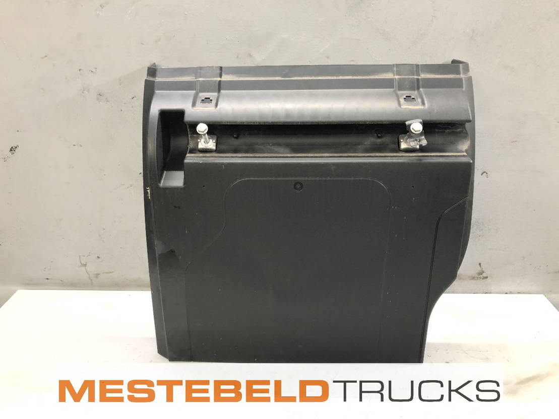 Mercedes-Benz Spatbord achteras rechtsvoor - Ramme/ Chassis for Lastbil: billede 1 Mercedes-Benz Spatbord achteras rechtsvoor - Ramme/ Chassis for Lastbil: billede 1