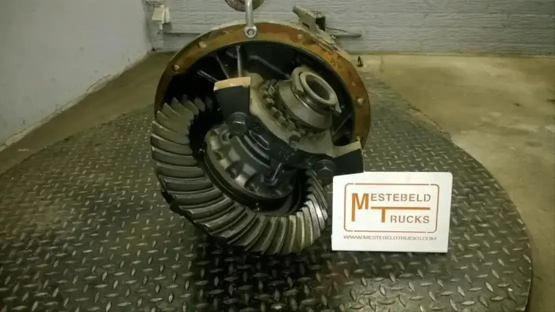 Renault D ifferentieel type 177 E - Bagaksel for Lastbil: billede 1 Renault D ifferentieel type 177 E - Bagaksel for Lastbil: billede 1