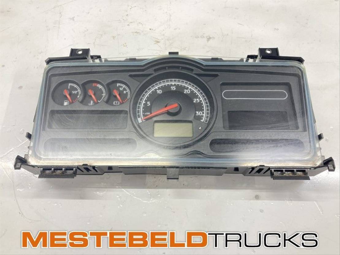 Renault Instrumentenpaneel - Elektrisk system for Lastbil: billede 1 Renault Instrumentenpaneel - Elektrisk system for Lastbil: billede 1