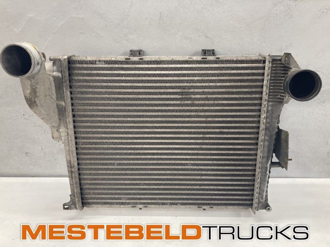 Renault Intercooler - Ladeluftkøler for Lastbil: billede 1 Renault Intercooler - Ladeluftkøler for Lastbil: billede 1