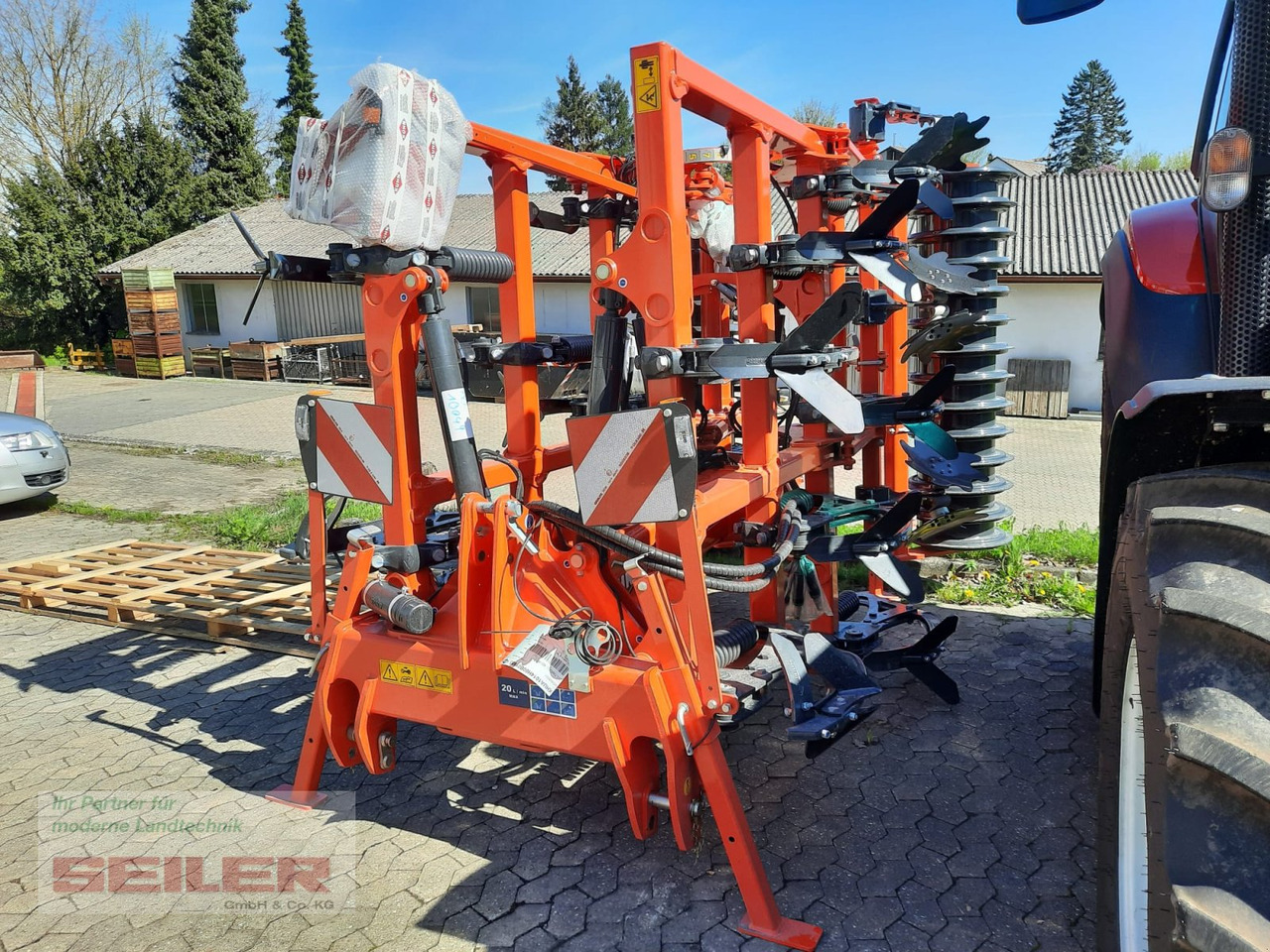 Kuhn Cultimer L 400 R NSM + T-Liner-Walze - Kultivator: billede 3 Kuhn Cultimer L 400 R NSM + T-Liner-Walze - Kultivator: billede 3
