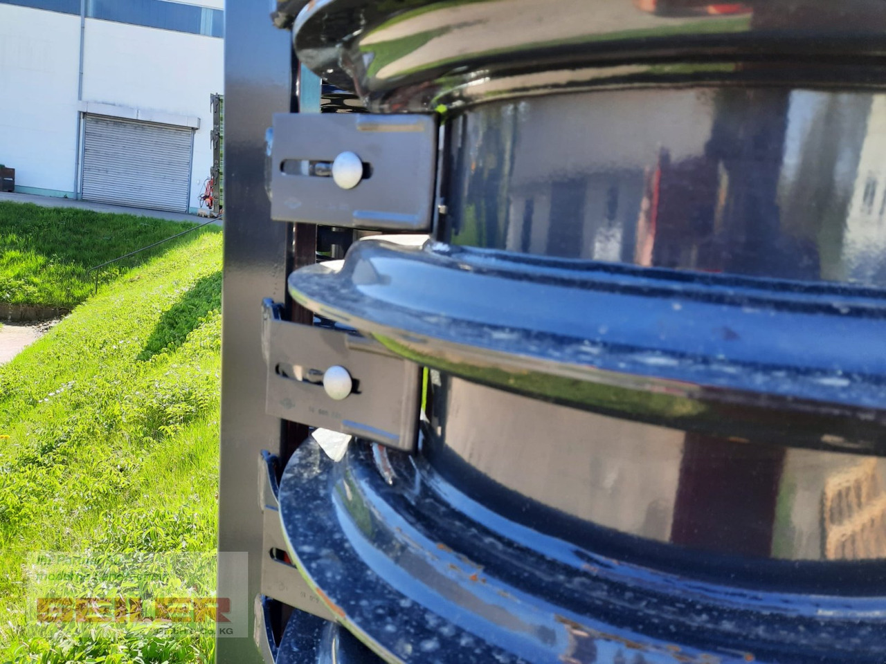 Kuhn Cultimer L 400 R NSM + T-Liner-Walze - Kultivator: billede 4 Kuhn Cultimer L 400 R NSM + T-Liner-Walze - Kultivator: billede 4