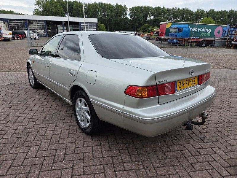 Toyota Camry 3.0 V6 24v // Automaat // leather Seats Cruise Control - Sedan: billede 5 Toyota Camry 3.0 V6 24v // Automaat // leather Seats Cruise Control - Sedan: billede 5