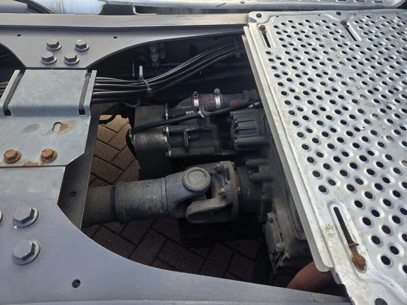 Trækker DAF XF 105.460 EURO 5 MANUAL GEARBOX: billede 17 Trækker DAF XF 105.460 EURO 5 MANUAL GEARBOX: billede 17