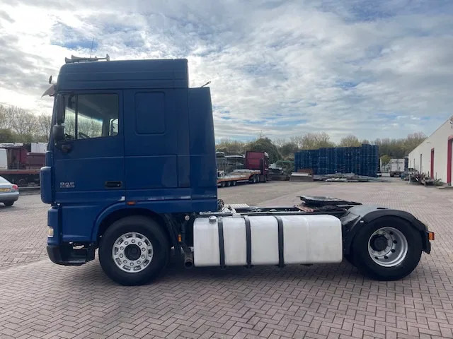 DAF XF 105.460 Manual gear - Trækker: billede 4 DAF XF 105.460 Manual gear - Trækker: billede 4