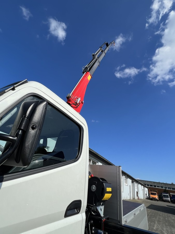 FUSO 3S15 Alu Pritsche Ladekran 34S 3 x hydr. - Ladbil: billede 5 FUSO 3S15 Alu Pritsche Ladekran 34S 3 x hydr. - Ladbil: billede 5