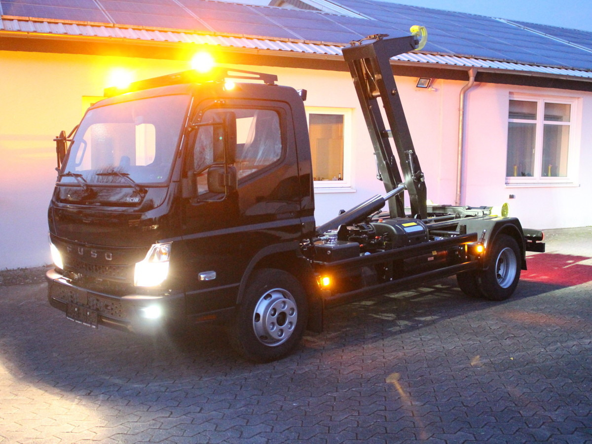 FUSO Canter FUSO 9C18  City Abrollkipper Hooklift Bla - Lastbil kroghejs, Lastbil med kran: billede 1 FUSO Canter FUSO 9C18  City Abrollkipper Hooklift Bla - Lastbil kroghejs, Lastbil med kran: billede 1