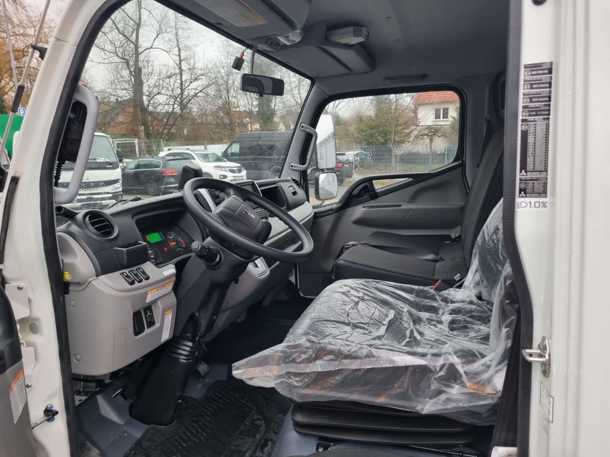 Leje en FUSO FUSO 9C18 Duonic City Abrollkipper GG 8.55t AHK FUSO FUSO 9C18 Duonic City Abrollkipper GG 8.55t AHK: billede 16